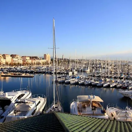 Heart Of Golfe-juan Ideal For Those Without Car *
